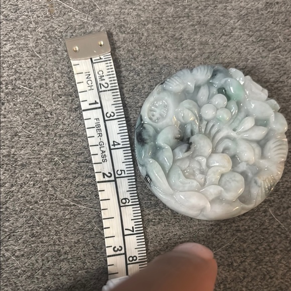 Carved Jade Pendant - Picture 7 of 7